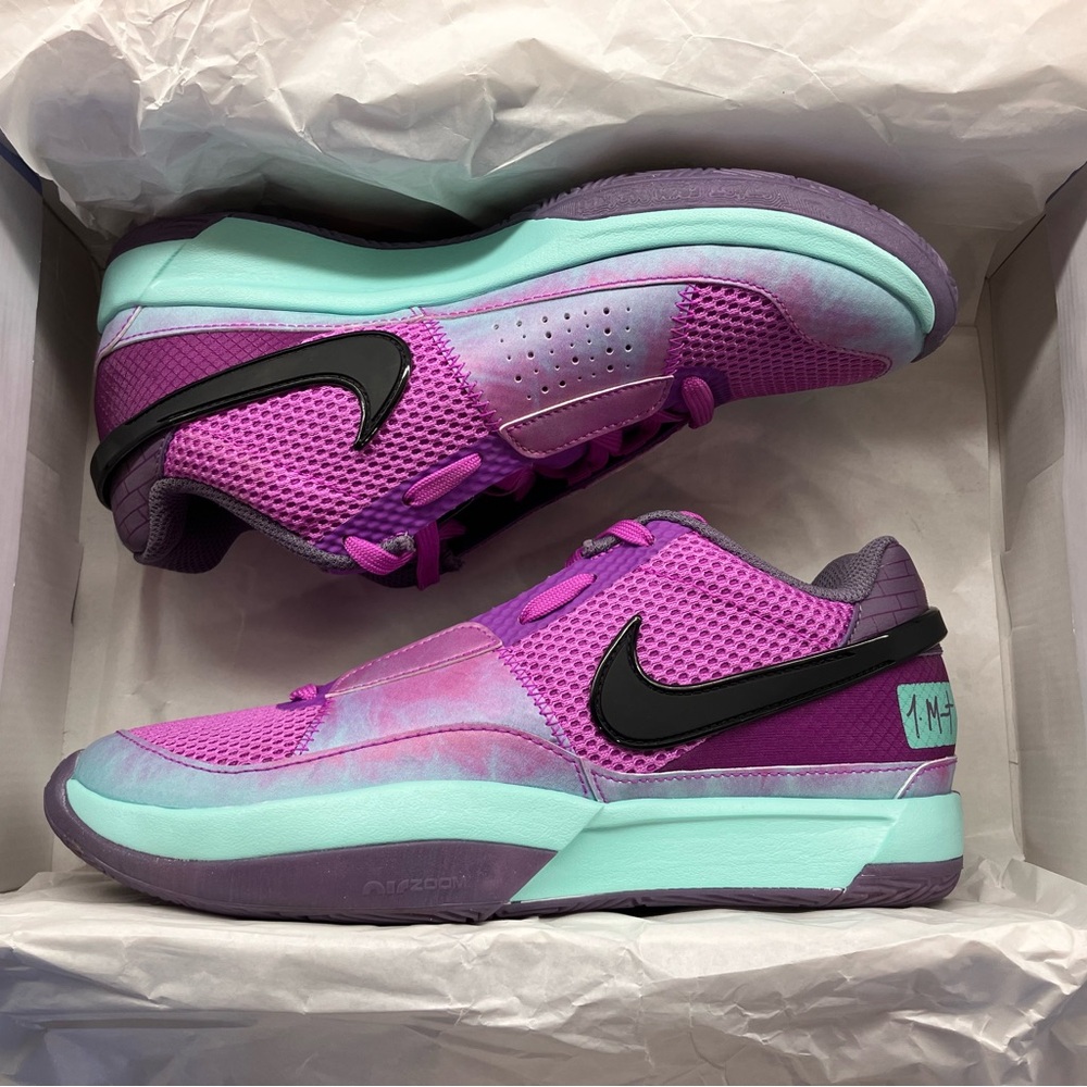 Ja 1 Christmas women’s size 7